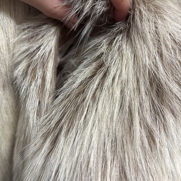 Dino Rocco Vintage Goat Fur Coat in White Cream - Picture 8 of 9